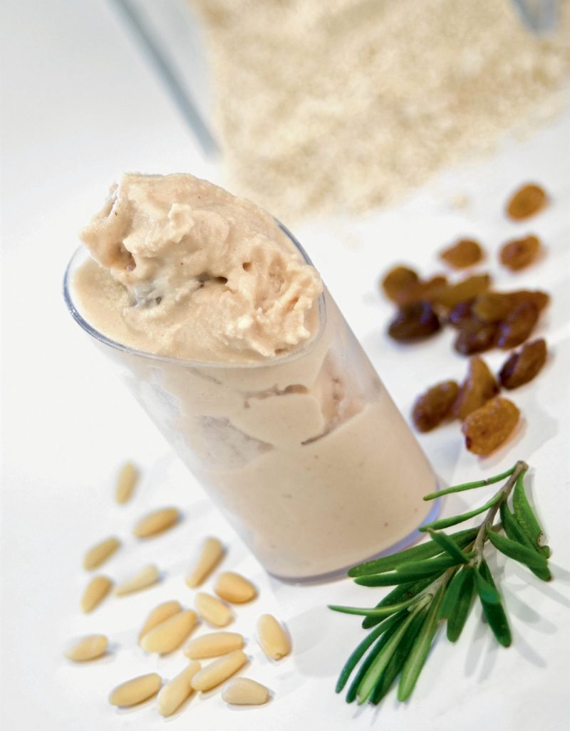 Gelato al castagnaccio