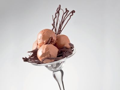 Gelato al cioccolato fondente 70% con barolo chinato
