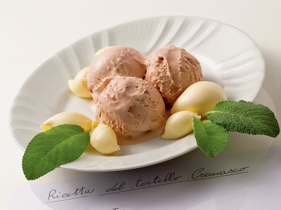 Gelato al tortello cremasco