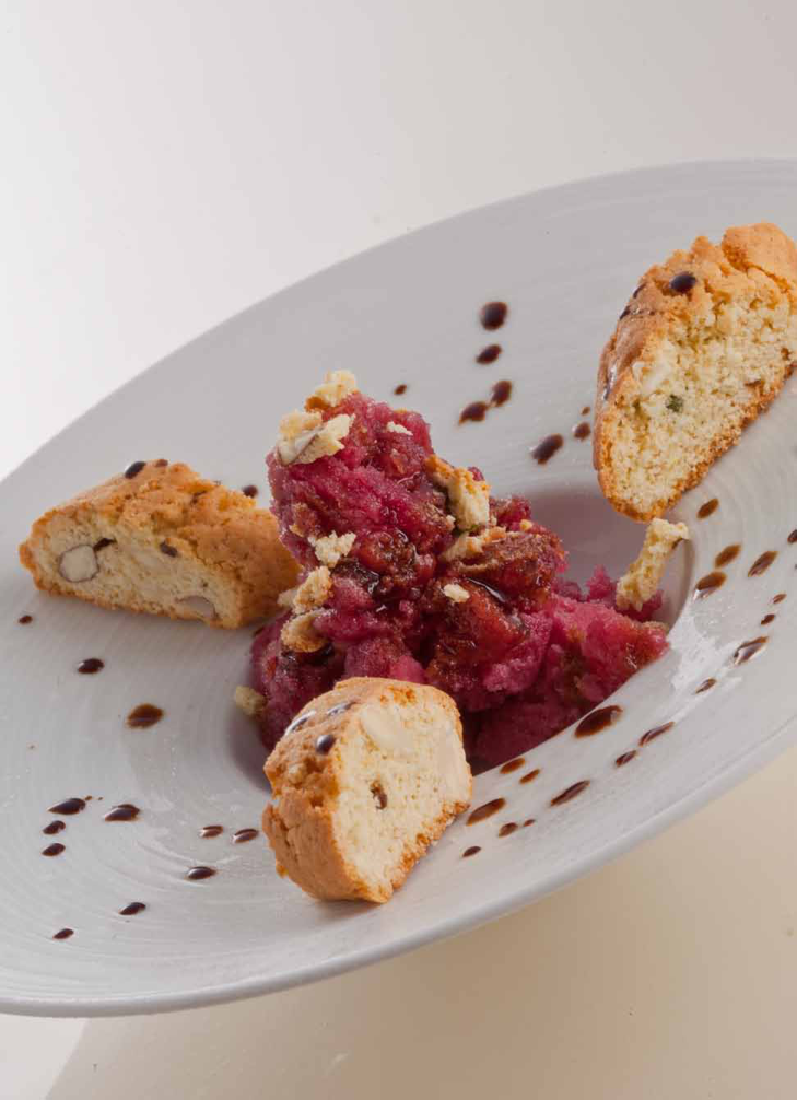 GRANITA AL VIN BRULÉ CON CANTUCCI