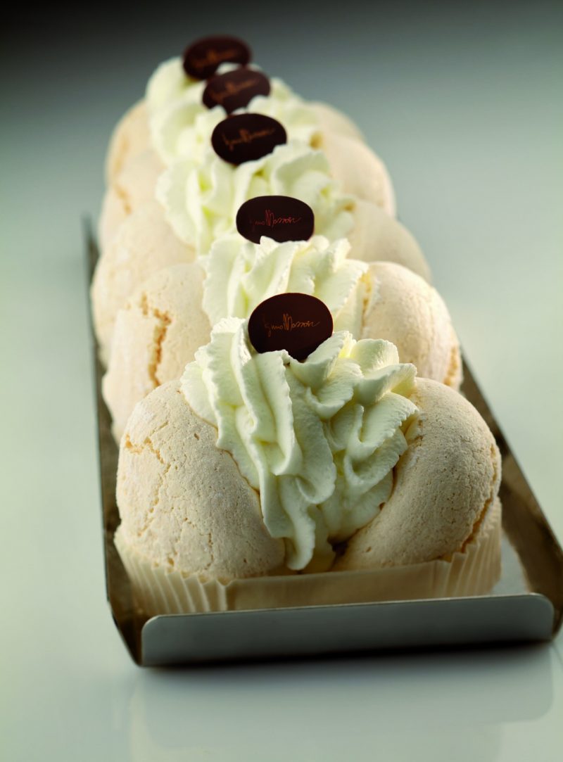 Meringa con panna montata