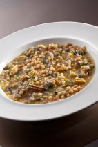 Minestra di fregula con arselle