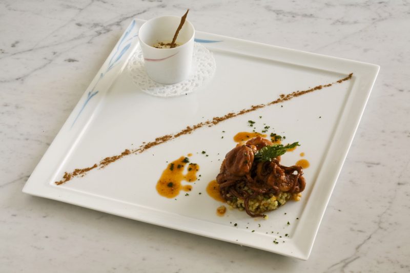 Polipetti affogati con cous cous