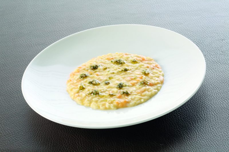 Risotto con melone cantalupo e battuto di capperi di pantelleria