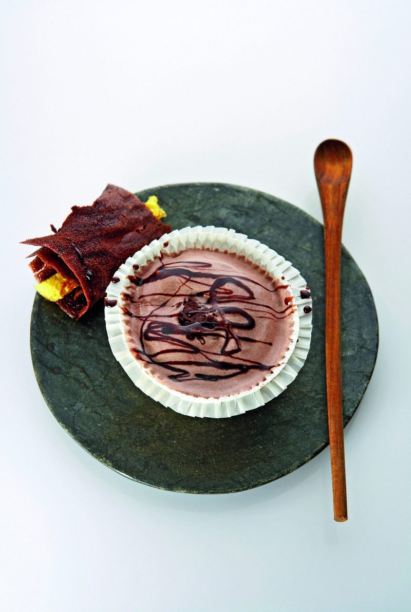 Semifreddo veloce al cacao con cuore morbido