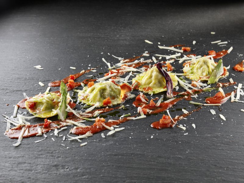 Tortelli ai 4 gusti con salsa al pomodoro candito