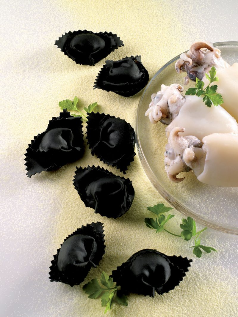 Tortelloni al nero di seppia
