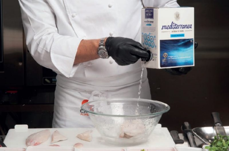 Pulizia, preparazione, cottura e conservazione di pesci e crostacei