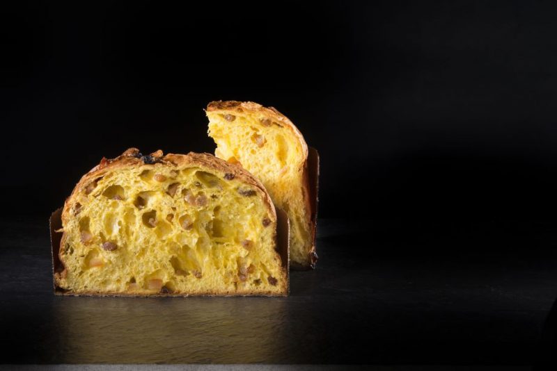 Panettone milanese