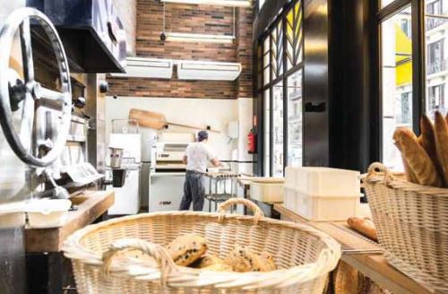Pane Carasau di qualità? Un giovane messicano porta a Bergamo la tradizione sarda