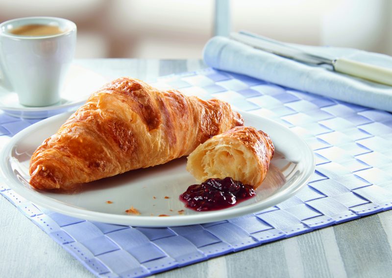 Il croissant Royal vuoto Wolf ButterBack “cresce” e il Royal all’albicocca si rinnova