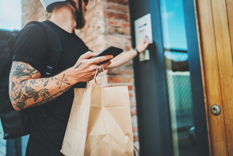 #ilFoodResiste – Grande Cucina e Italian Gourmet al servizio degli chef con un grande progetto per il delivery