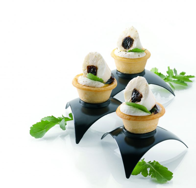 Tartellette squacquerone e fichi caramellati