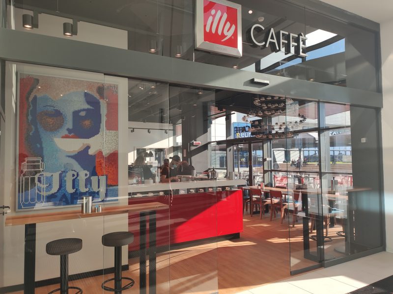 illy Caffè Roma, ora c’è anche Maximo