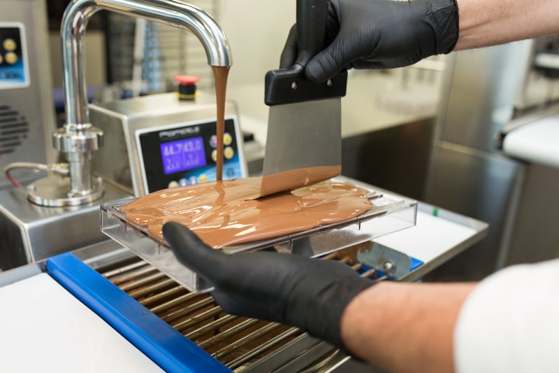 Lavorare il cioccolato: temperaggio, raffreddamento, conservazione