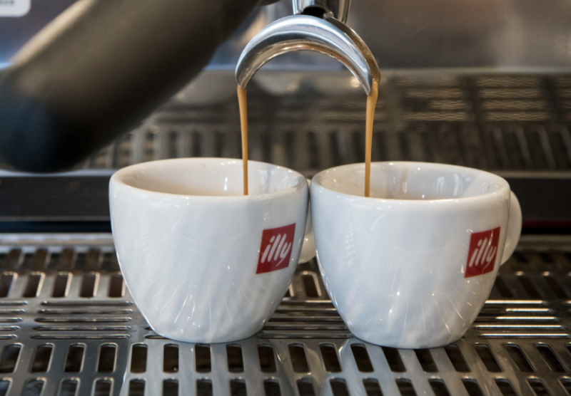Nuova campagna di comunicazione per illycaffè