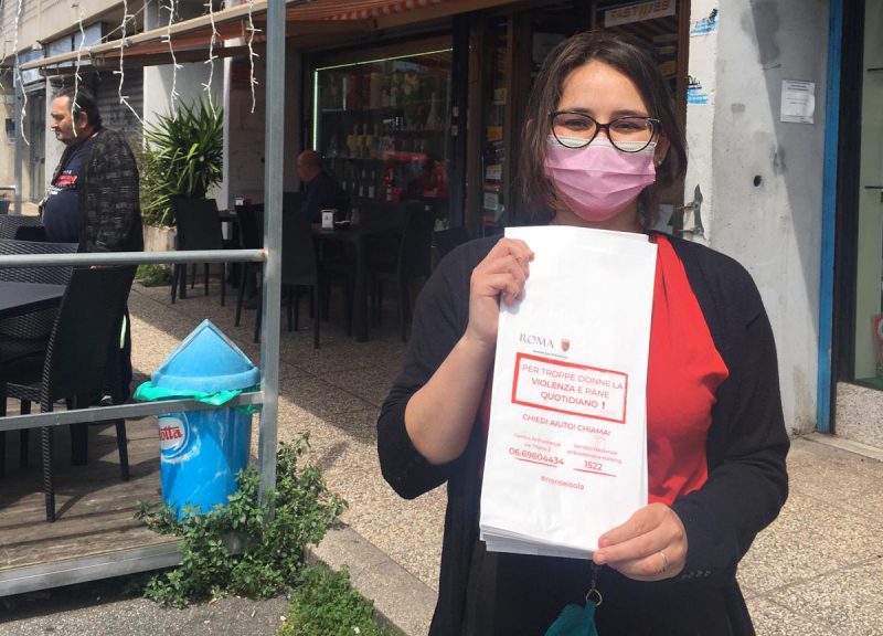 Il sacchetto del pane che combatte la violenza sulle donne