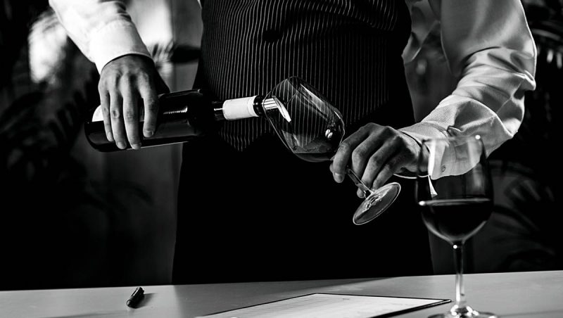 AAA Chef de Rang cercasi. Tutto sul ruolo più richiesto su LinkedIn (annunci compresi)
