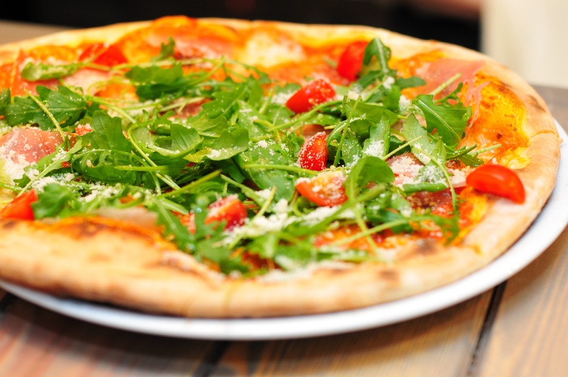 World Pizza Day, quali sono i gusti di pizza preferiti dagli italiani? Lo svela il sondaggio