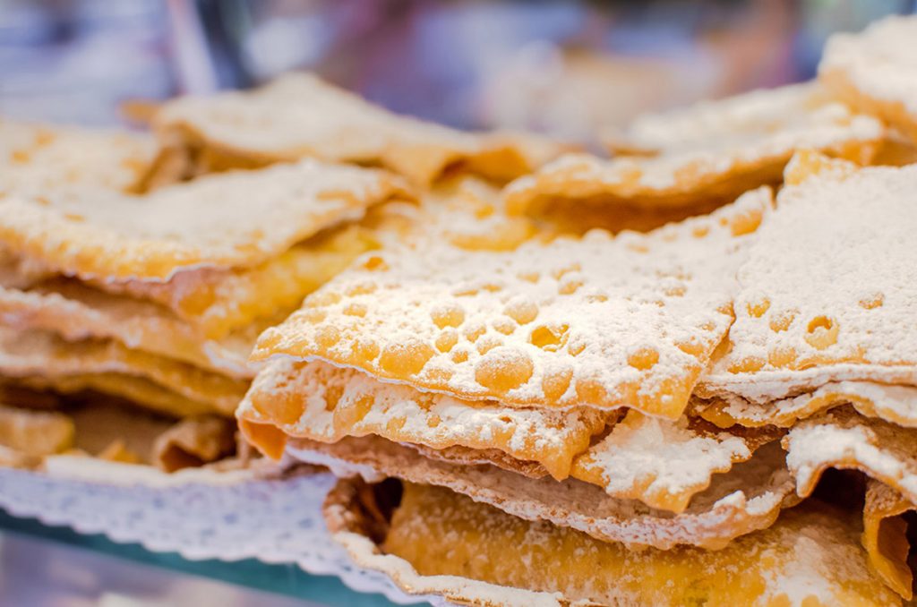 Dolci di Carnevale 2022 Chiacchiere Peck