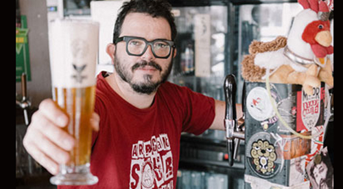 Arrogant Pub di Reggio Emilia, dove si mangia come al ristorante. O forse meglio