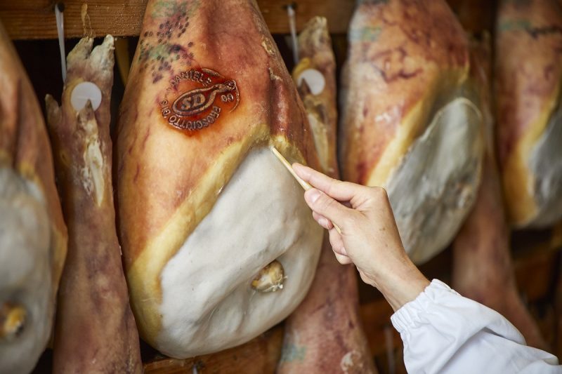 Prosciutto di San Daniele: istruzioni per l’uso anche per gli operatori della ristorazione