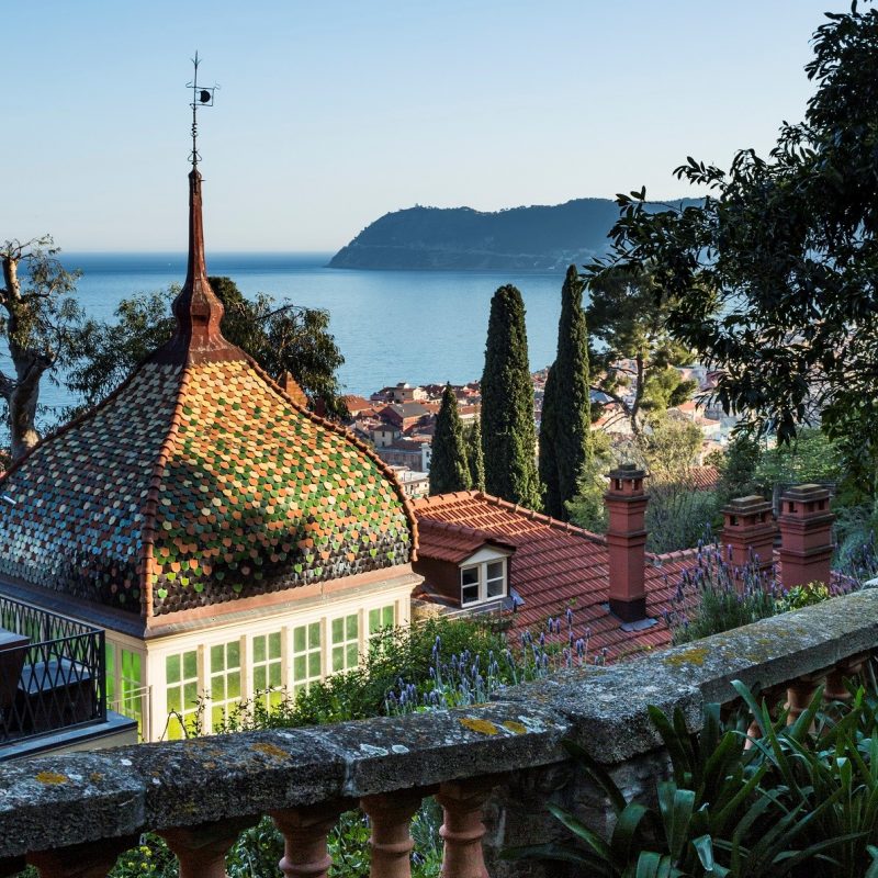LA STANZA DEL DIRETTORE. Passato, presente e futuro si incontrano a Villa della Pergola