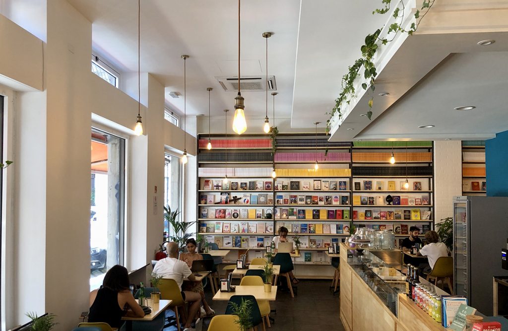ÈCATE Caffè Libreria