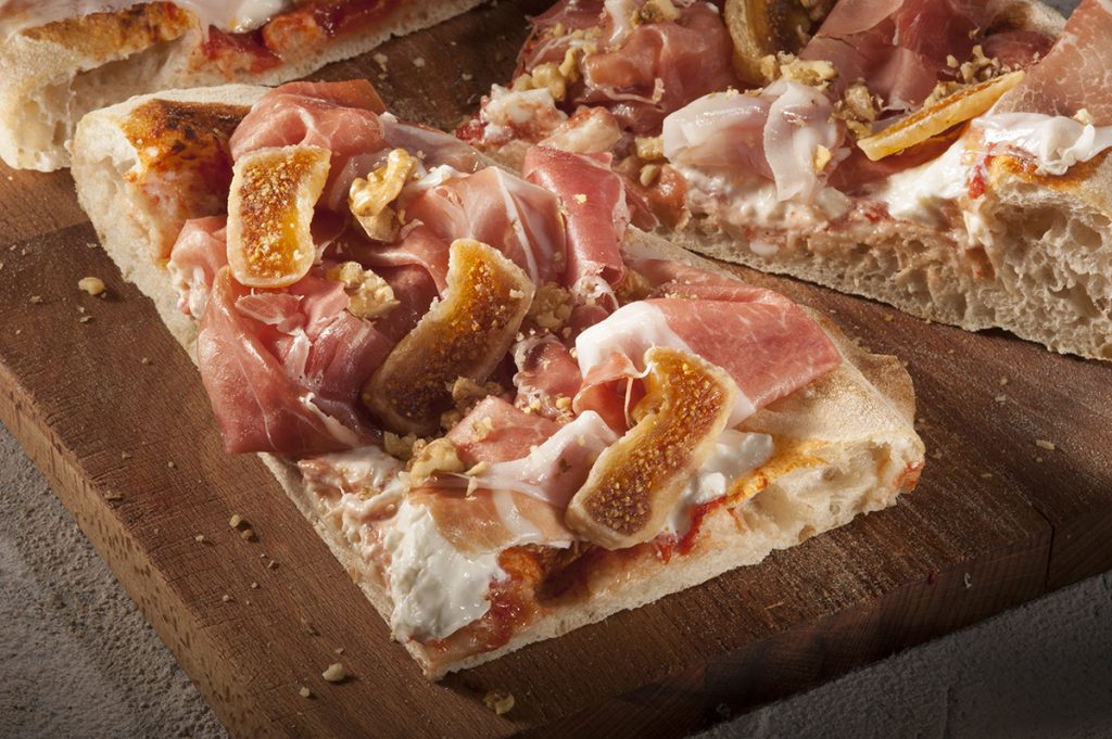 Pizza crudo e fichi