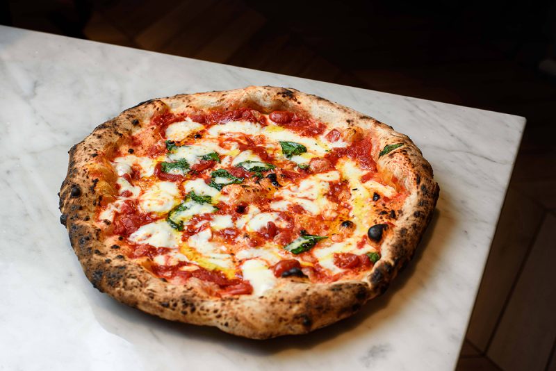 La carta delle Margherite dei Fratelli Salvo: 7 declinazioni della pizza delle pizze