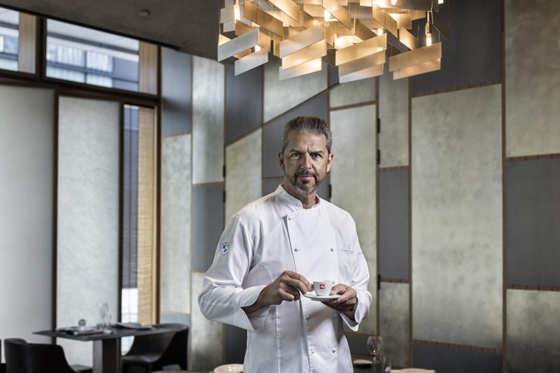 Nuovo chef Ambassador di illycaffè: è Andrea Berton